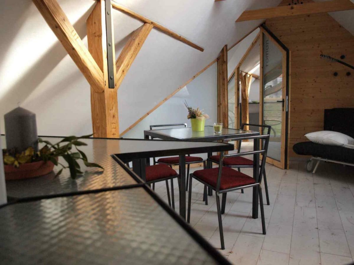 Homestay Historicky Objekt Ailit